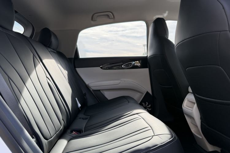 Used Geely Galaxy Geome 2026 Model 410km Freedom Edition Interior 3