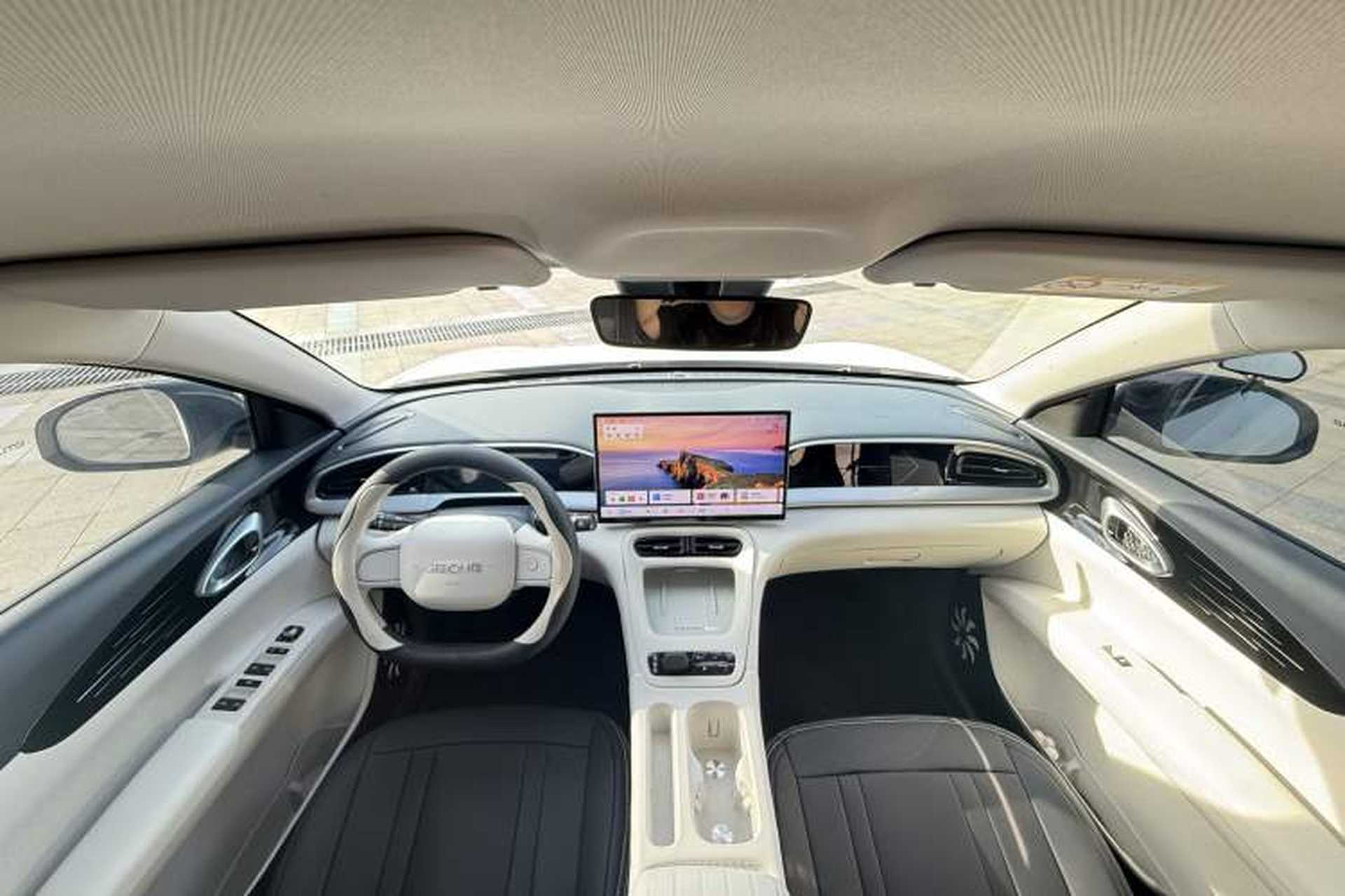 Used Geely Galaxy Geome 2026 Model 410km Freedom Edition Interior 5
