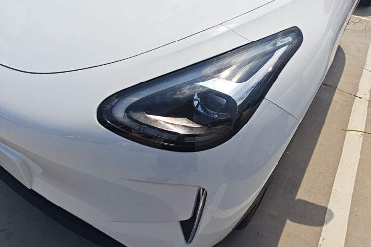 Used Geely Galaxy Geome 2026 310km Wind-Riding Edition Left Front Headlight