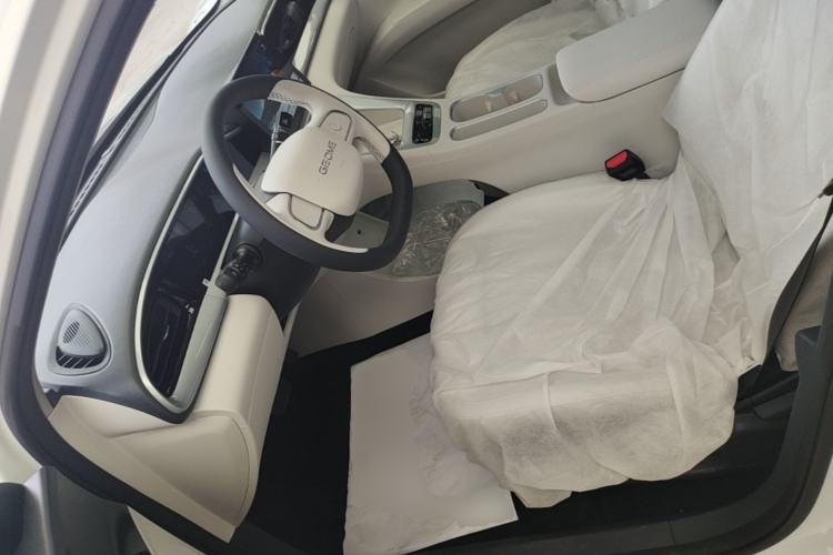 Used Geely Galaxy Geome 2026 Model 310km Youth Edition Left Front Seat
