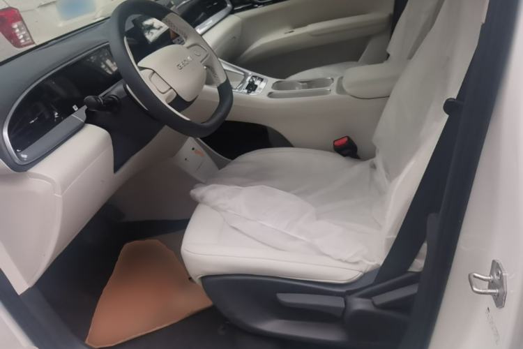 Used Geely Galaxy Geome 2026 Model 310km Youth Edition Left Front Seat