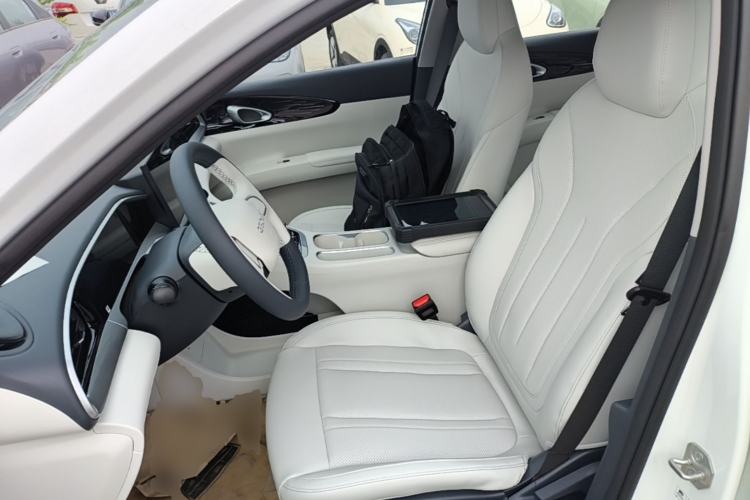 Used Geely Galaxy Geome 2026 Model 310km Youth Edition Left Front Seat