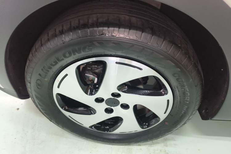 Used Geely Galaxy Geome 2026 480km Exploration Edition Left Front Wheel Hub