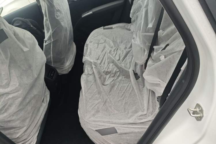 Used Geely Galaxy Geome 2026 410km Wind-Riding Edition Left Rear Seat