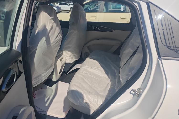 Used Geely Galaxy Geome 2026 Model 310km Youth Edition Left Rear Seat