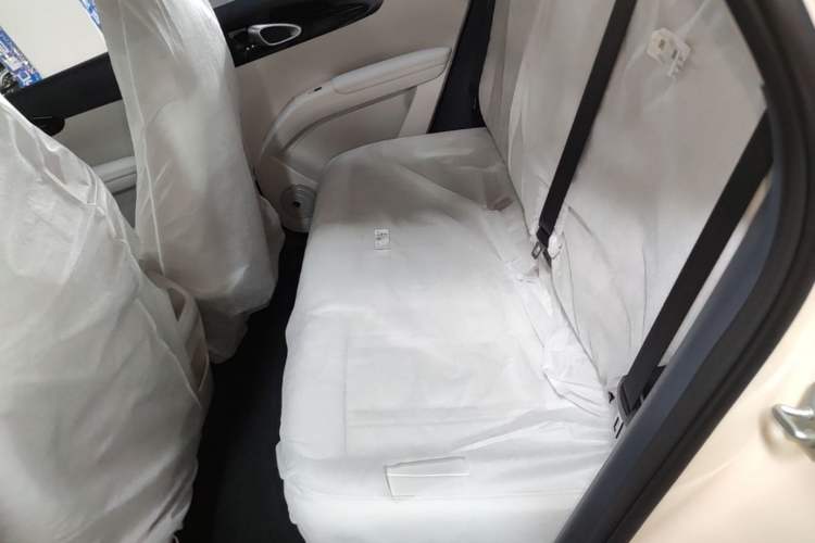 Used Geely Galaxy Geome 2026 Model 310km Youth Edition Left Rear Seat