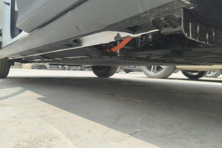 Used Geely Galaxy Geome 2026 Model 310km Youth Edition Left Side Sill