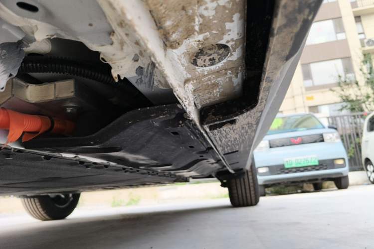 Used Geely Galaxy Geome 2026 Model 310km Youth Edition Left Side Sill