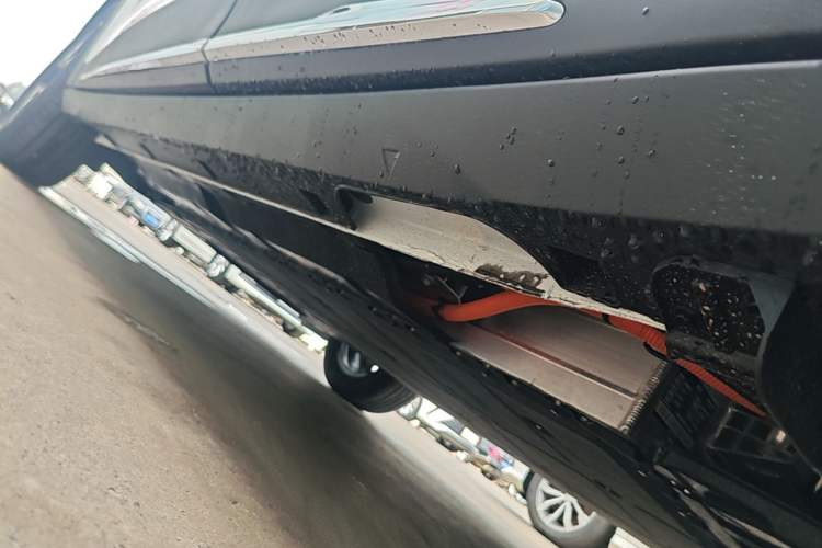 Used Geely Galaxy Geome 2026 410km Wind-Riding Edition Left Side Sill