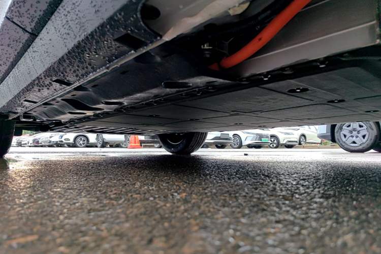 Used Geely Galaxy Geome 2026 410km Aspiration Edition Left Side Sill