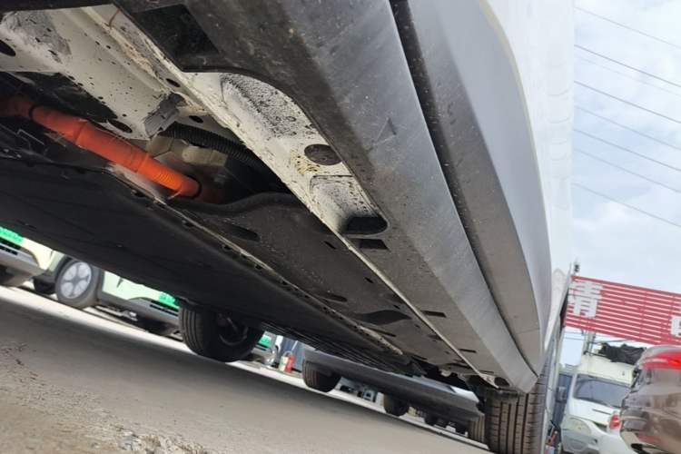 Used Geely Galaxy Geome 2026 Model 310km Youth Edition Left Side Sill