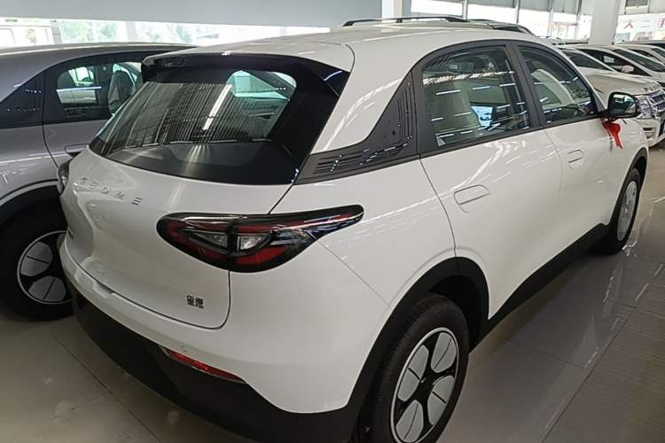 Used Geely Galaxy Geome 2026 Model 310km Youth Edition Rear Right 45 Deg