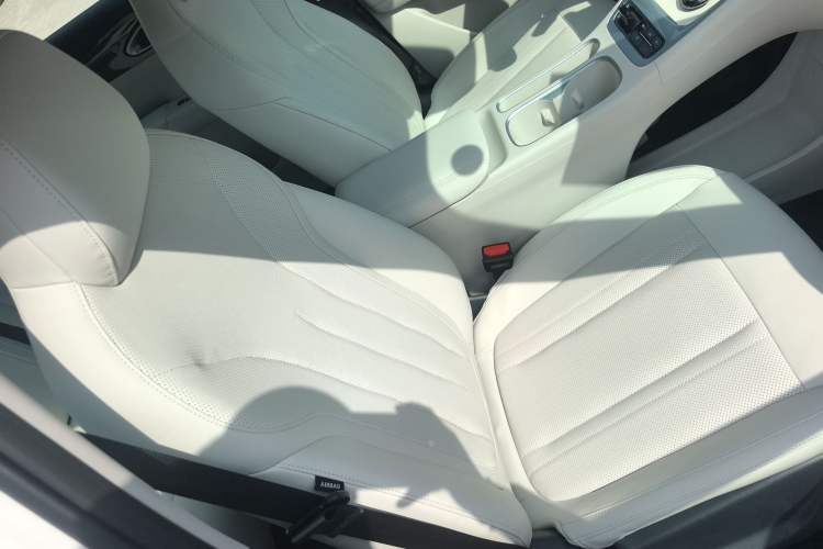 Used Geely Galaxy Geome 2026 Model 310km Youth Edition Right Front Seat