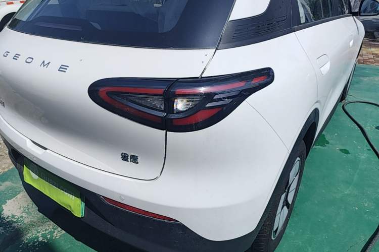 Used Geely Galaxy Geome 2026 Model 310km Youth Edition Right Rear Taillight