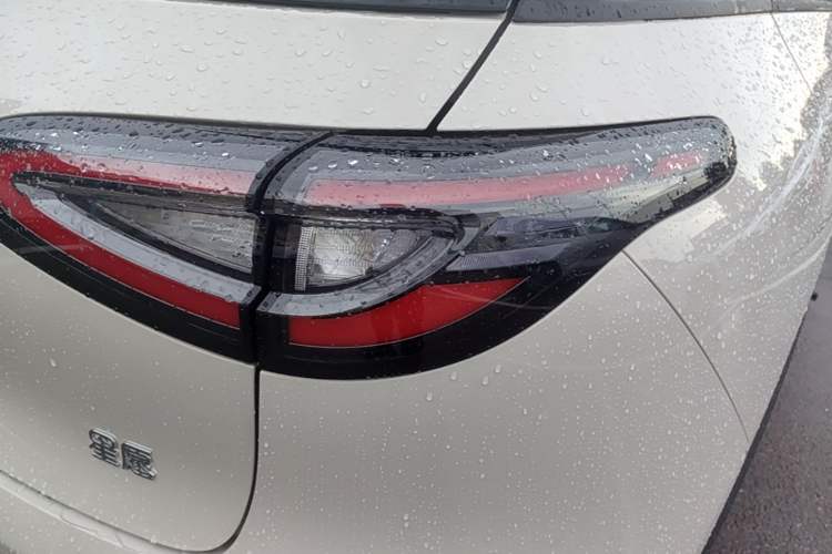 Used Geely Galaxy Geome 2026 410km Aspiration Edition Right Rear Taillight