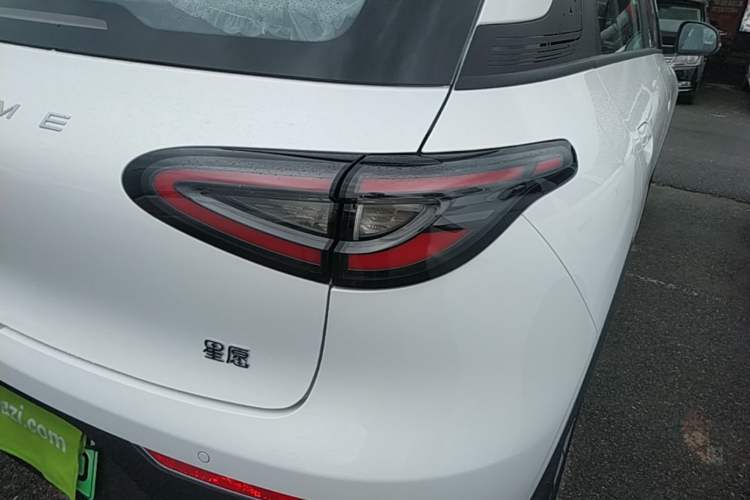 Used Geely Galaxy Geome 2026 Model 310km Youth Edition Right Rear Taillight