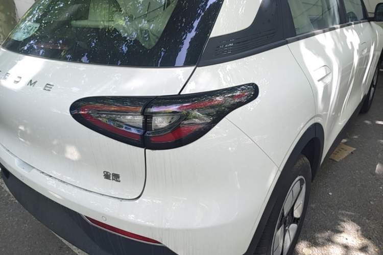 Used Geely Galaxy Geome 2026 Model 310km Youth Edition Right Rear Taillight
