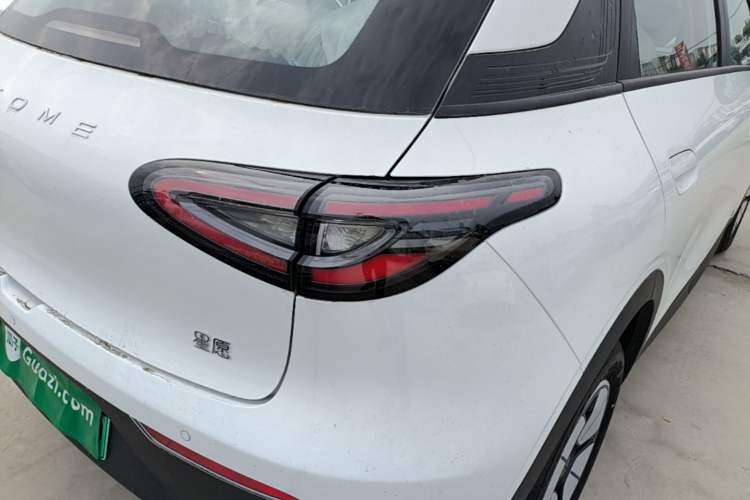 Used Geely Galaxy Geome 2026 Model 310km Youth Edition Right Rear Taillight
