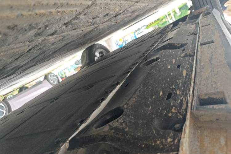 Used Geely Galaxy Geome 2026 Model 310km Dream Edition Right Side Sill