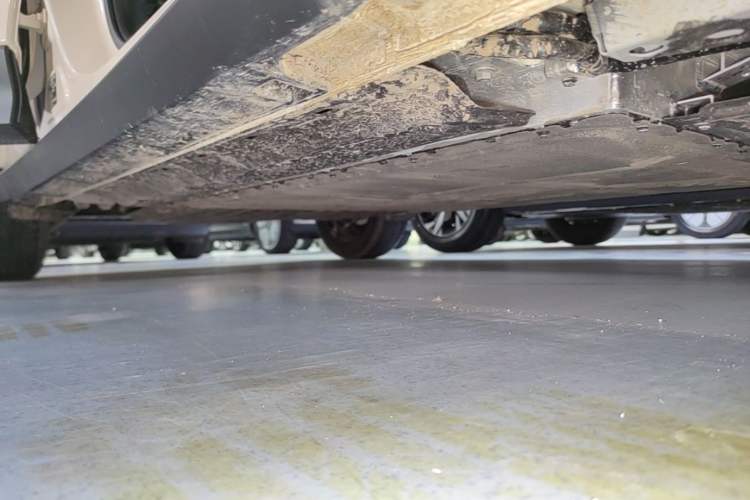 Used Geely Galaxy Geome 2026 Model 310km Youth Edition Right Side Sill