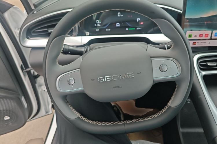 Used Geely Galaxy Geome 2026 410km Wind-Riding Edition Steering Wheel