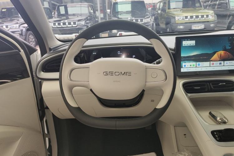 Used Geely Galaxy Geome 2026 Model 310km Youth Edition Steering Wheel