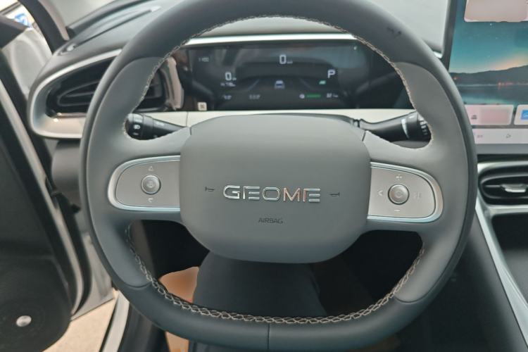 Used Geely Galaxy Geome 2026 410km Wind-Riding Edition Steering Wheel