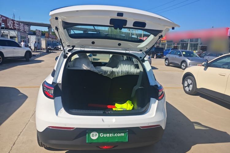 Used Geely Galaxy Geome 2026 Model 310km Youth Edition Trunk