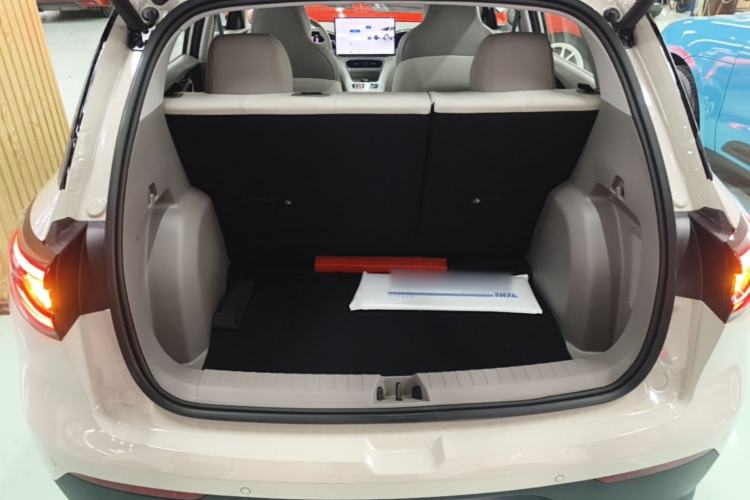 Used Geely Galaxy Geome 2026 480km Exploration Edition Trunk