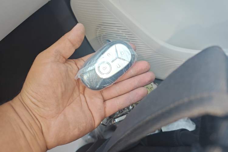 Used Geely Galaxy Geome 2026 Model 310km Youth Edition Vehicle Key