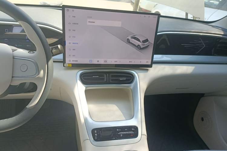 Used Geely Galaxy Geome 2026 Model 310km Dream Edition Audio And AC Panel