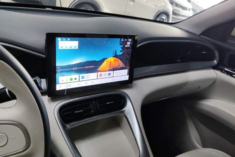 Used Geely Galaxy Geome 2026 Model 310km Youth Edition Audio And AC Panel