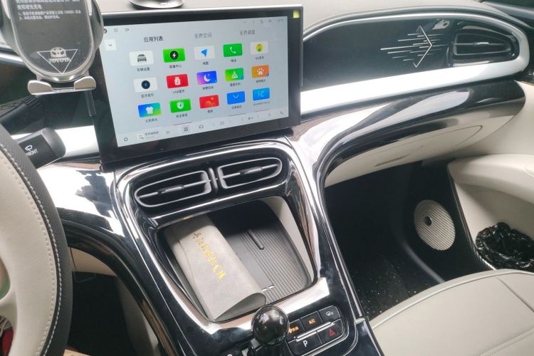 Used Geely Galaxy Geome 2026 Model 310km Youth Edition Audio And AC Panel