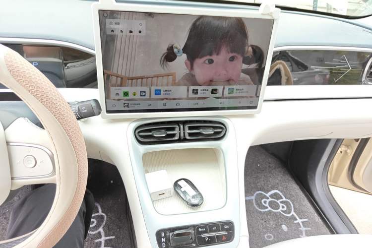 Used Geely Galaxy Geome 2026 Model 310km Dream Edition Audio And AC Panel