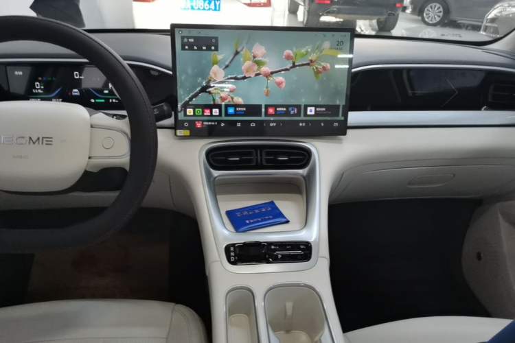 Used Geely Galaxy Geome 2026 Model 310km Dream Edition Audio And AC Panel