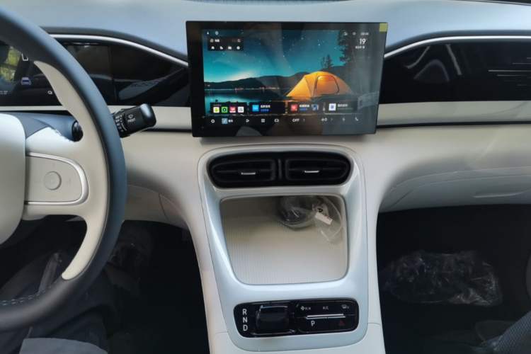 Used Geely Galaxy Geome 2026 Model 310km Youth Edition Audio And AC Panel