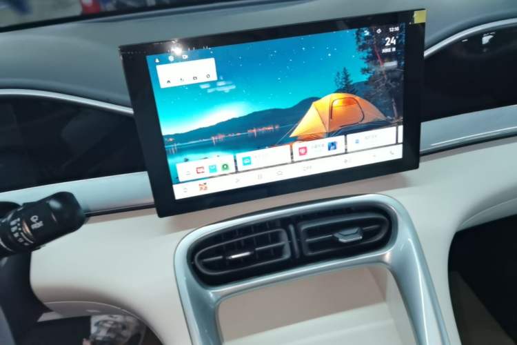 Used Geely Galaxy Geome 2026 Model 310km Youth Edition Audio And AC Panel