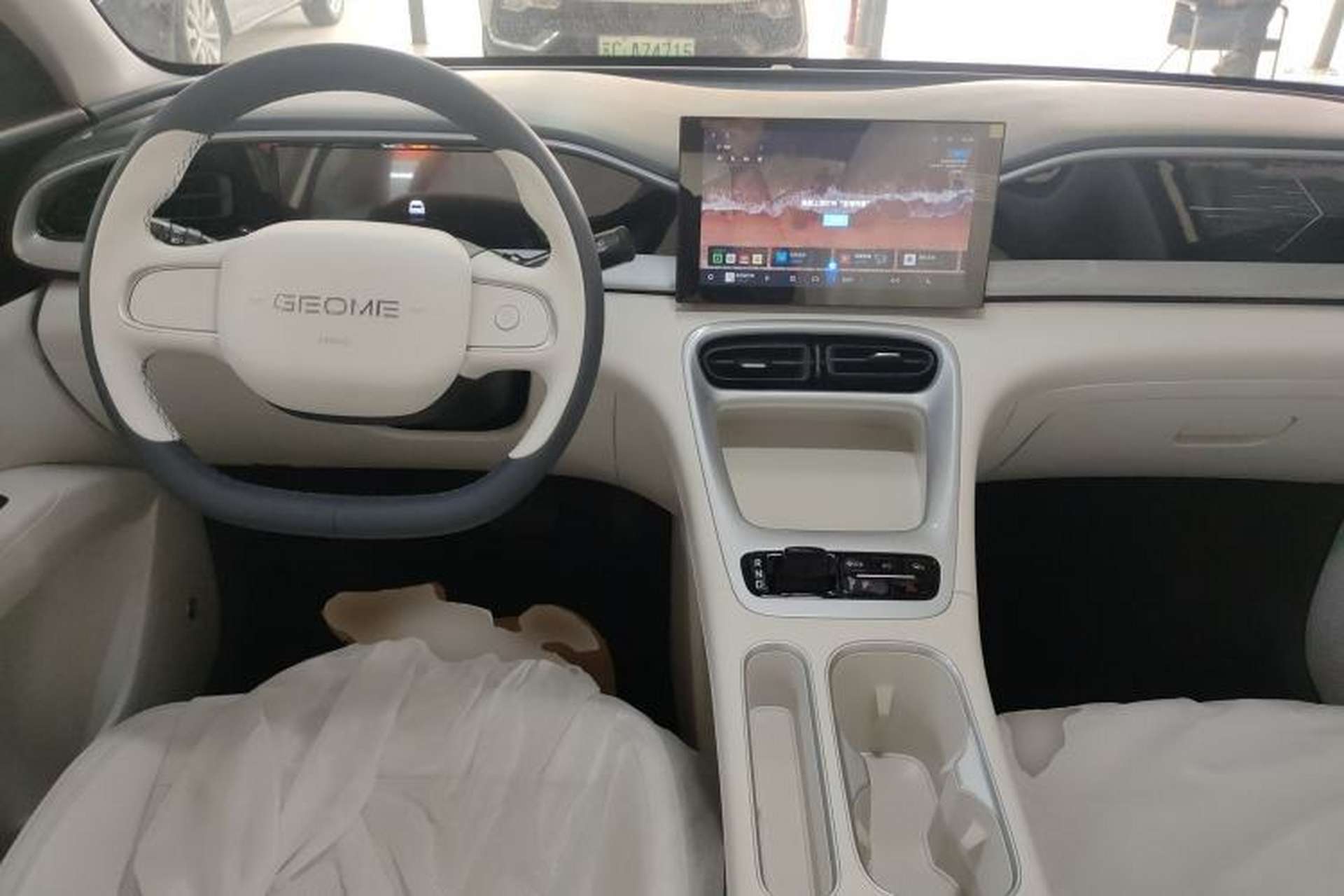 Used Geely Galaxy Geome 2026 Model 310km Youth Edition Center Console