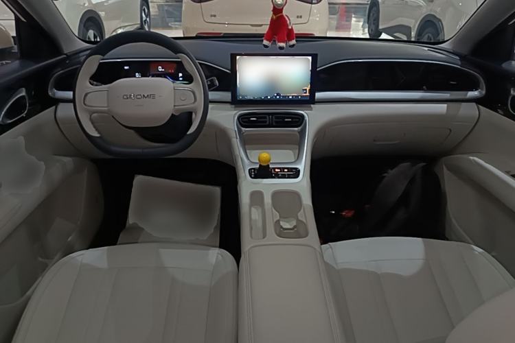 Used Geely Galaxy Geome 2026 Model 310km Youth Edition Center Console