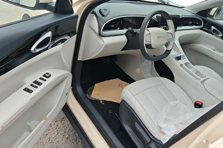 Used Geely Galaxy Geome 2026 Model 310km Youth Edition Driver Seat