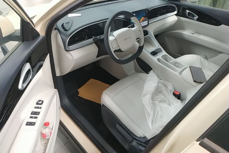Used Geely Galaxy Geome 2026 Model 310km Youth Edition Driver Seat