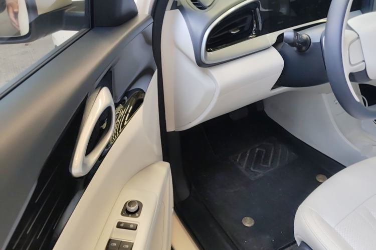 Used Geely Galaxy Geome 2026 Model 310km Youth Edition Driver Seat