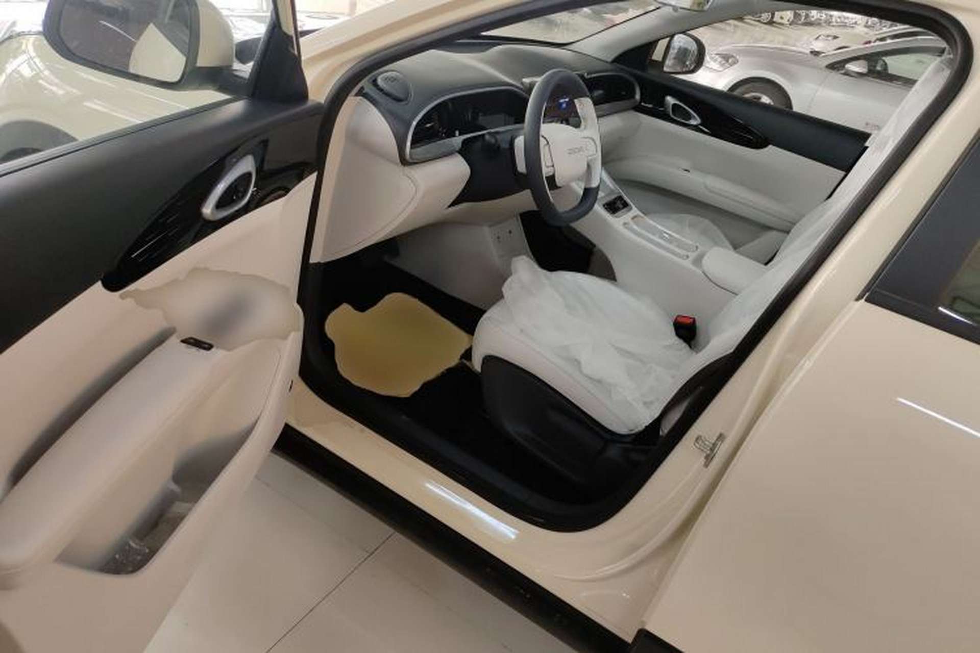 Used Geely Galaxy Geome 2026 Model 310km Youth Edition Driver Seat