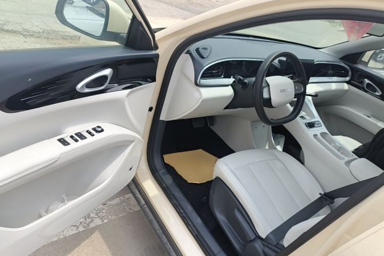 Used Geely Galaxy Geome 2026 Model 410km Carefree Edition Driver Seat