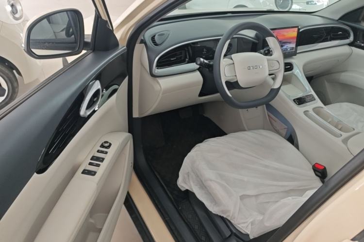 Used Geely Galaxy Geome 2026 Model 310km Youth Edition Driver Seat