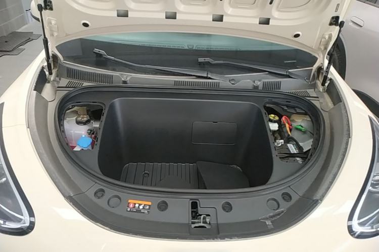 Used Geely Galaxy Geome 2026 Model 310km Youth Edition Engine Bay