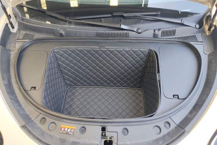 Used Geely Galaxy Geome 2026 Model 310km Youth Edition Engine Bay
