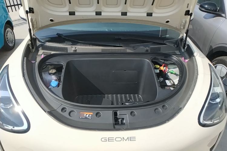 Used Geely Galaxy Geome 2026 Model 310km Youth Edition Engine Bay