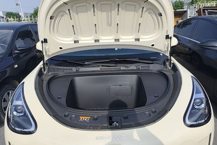 Used Geely Galaxy Geome 2026 Model 310km Youth Edition Engine Bay