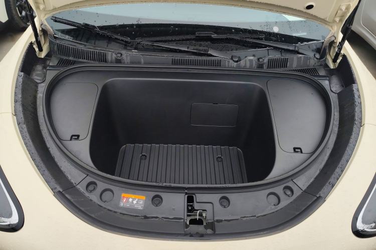 Used Geely Galaxy Geome 2026 Model 310km Youth Edition Engine Bay